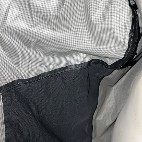 Basin and Range SPIRO Rain Jacket - Picture 8 of 11